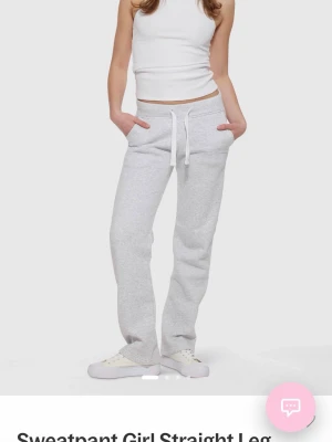 Russemerch mjukisbyxor  - Mjukisbyxor från russemerch i storlek s tall! 