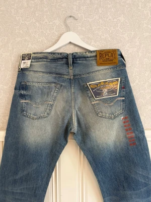 Replay jeans  - Replay jeans - JENNON - W30 L32 - skick 10/10 helt nya med tags - Hör av dig vid minsta fundering 