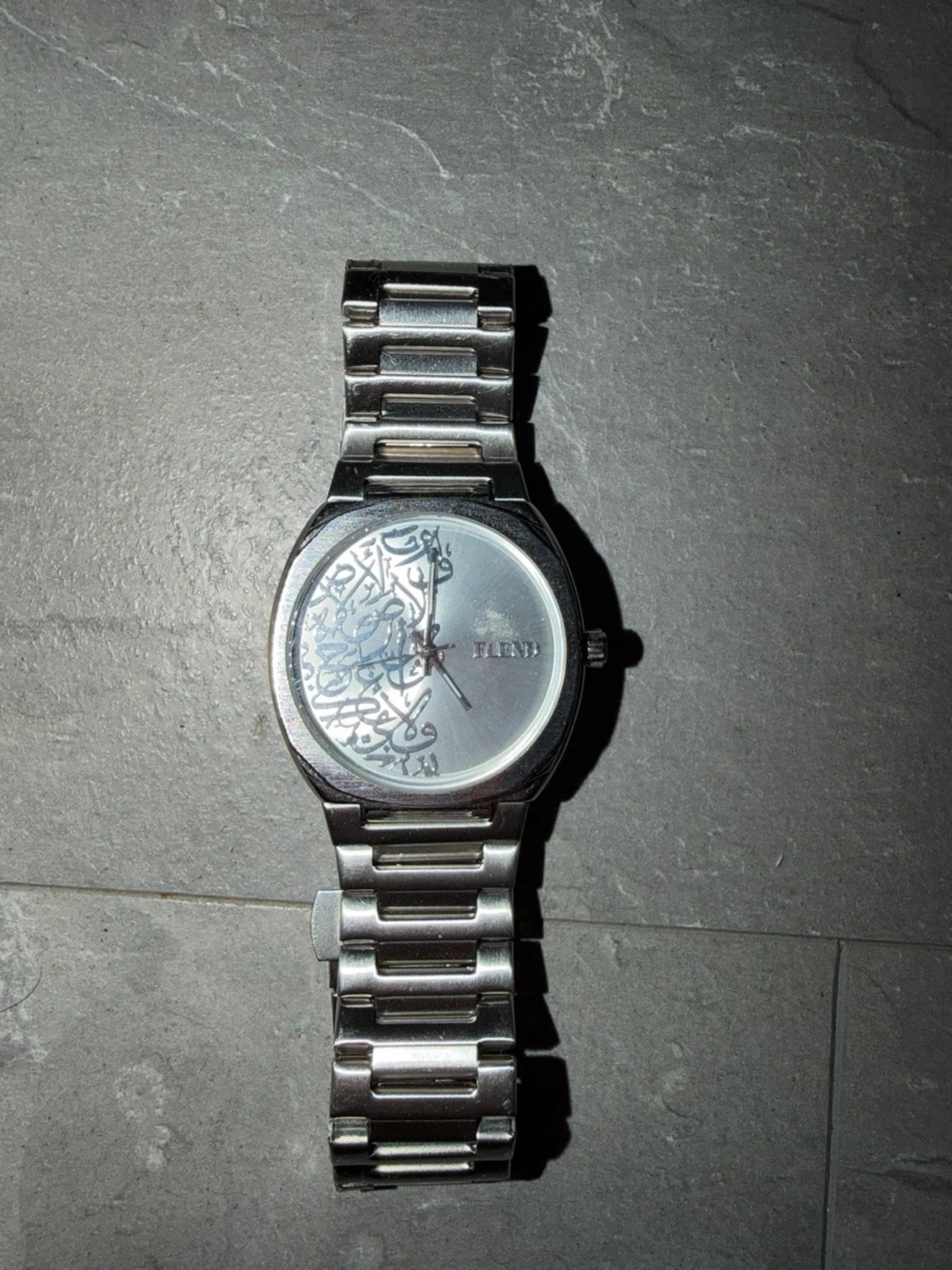 Silverfärgad HEAD vattentät armbandsklocka  - 5