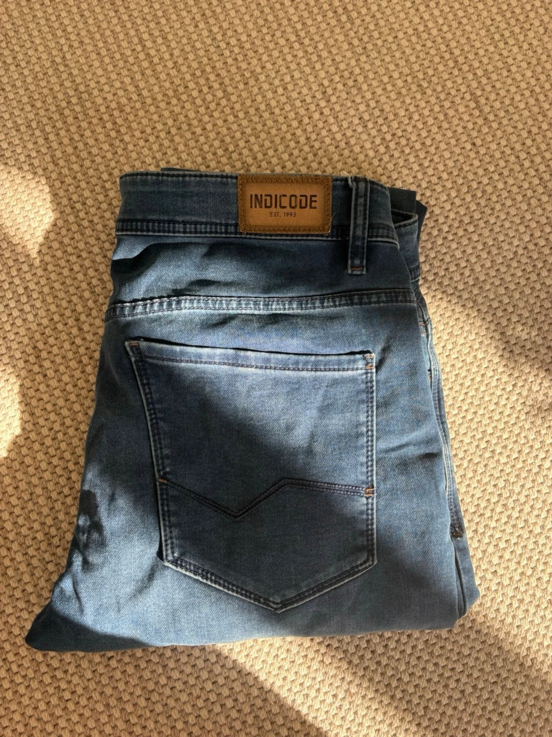Blåa raka jeans från Indicode - 3