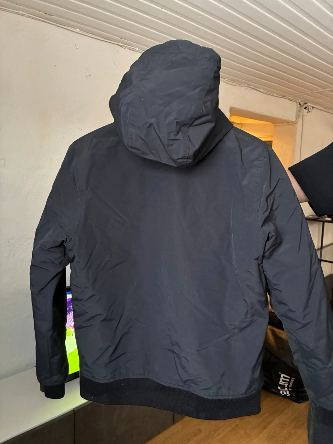 Svart vindjacka Carhartt - 1