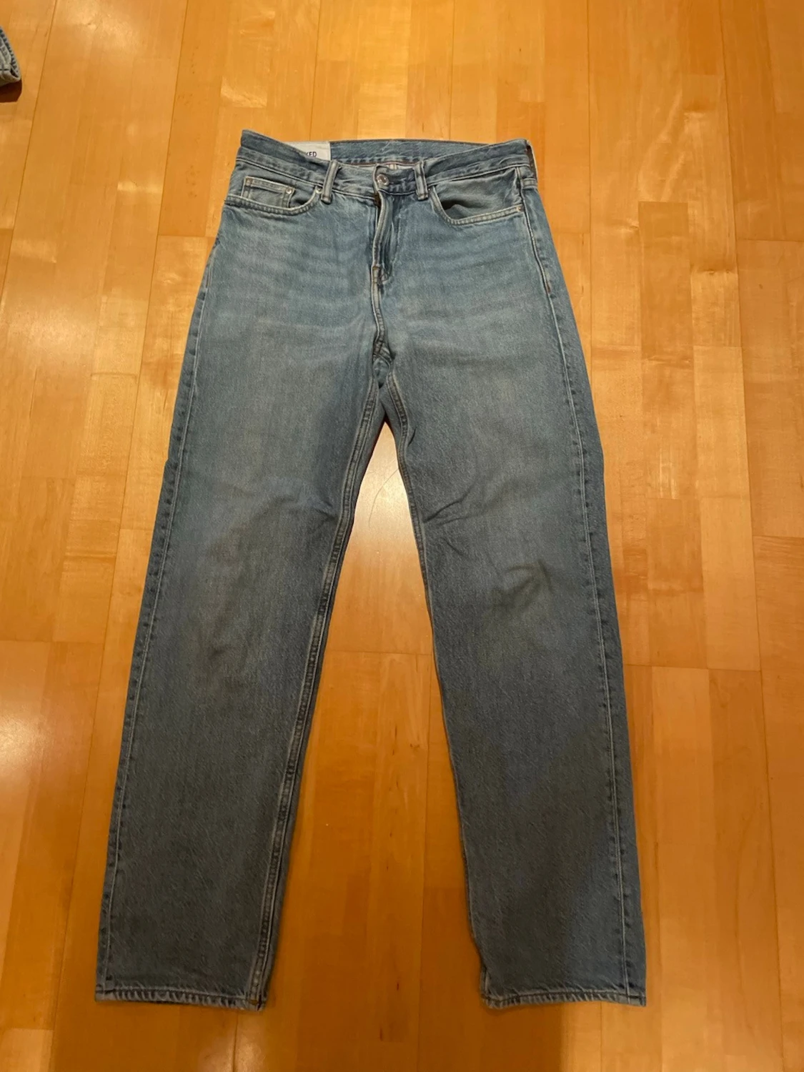 Blå relaxed jeans från Jack & Jones