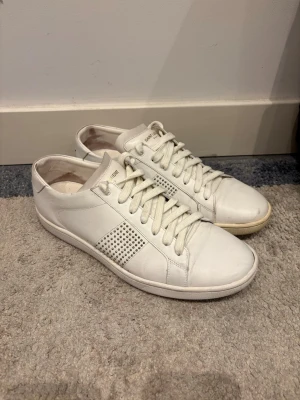Saint Laurent skor - Har vissa tecken på användning men inga stora skador 