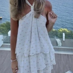 Populärt zara set  - Set från Zara storlek XS!! (Obs lånad bild) säljer det bara som set 🥰