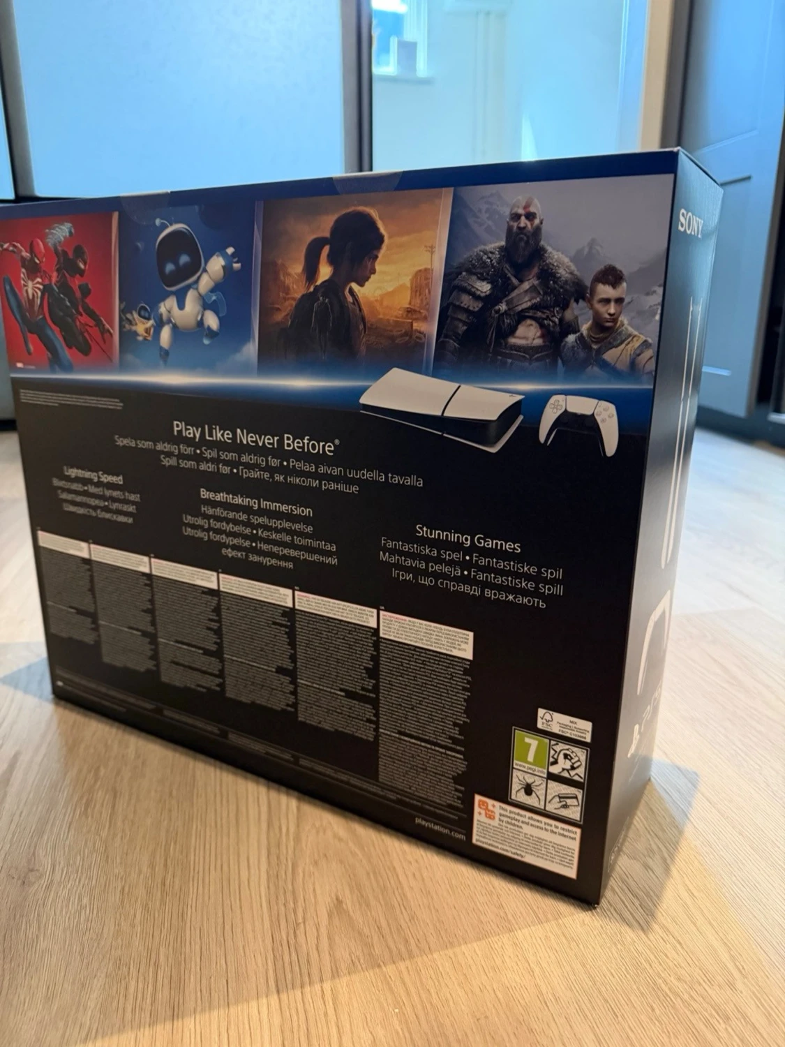PlayStation 5 Digital Edition 825GB - 4