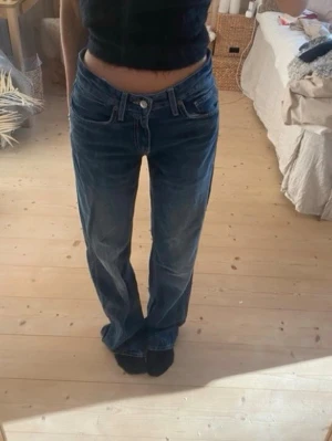 Lågmidjade breda jeans - SÅ snygga