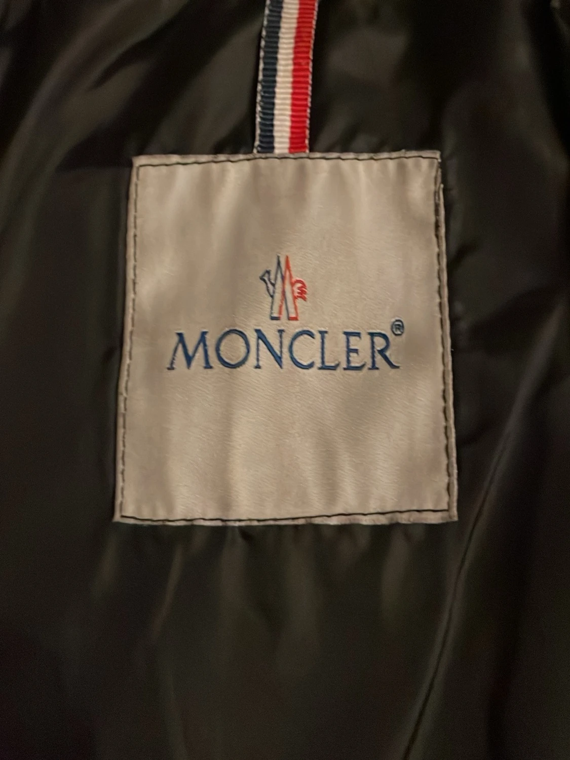 Mörkblå dunjacka från Moncler - 3
