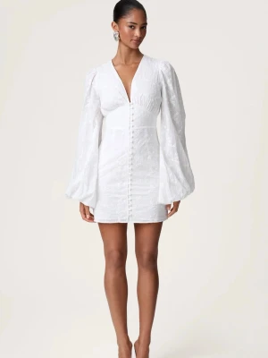 Adoore klänning  - Helt ny Adoore klänning i storlek 36 som aldrig har använts med prislapp kvar. 