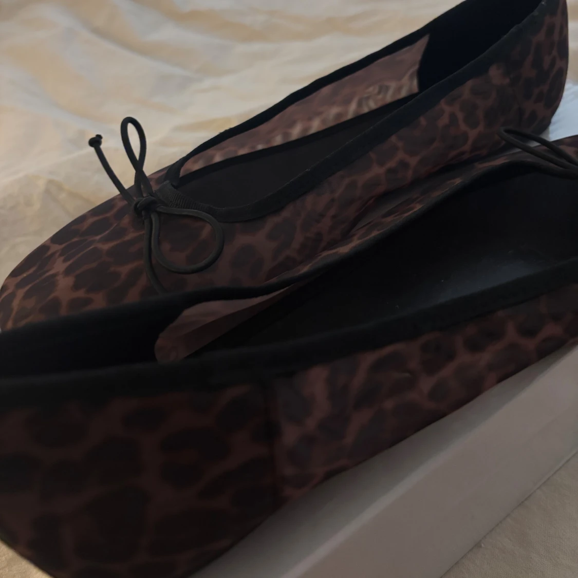 Leopardmönstrade ballerinaskor Zara - 2