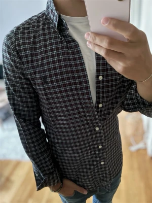 Rutig skjorta från Ralph Lauren - Bra skick skriv vid funderingar!