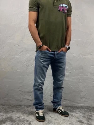 Replay jeans  - Ett par riktigt snygga jeans från Replay i storlek W29 L30 i modellen Willbi