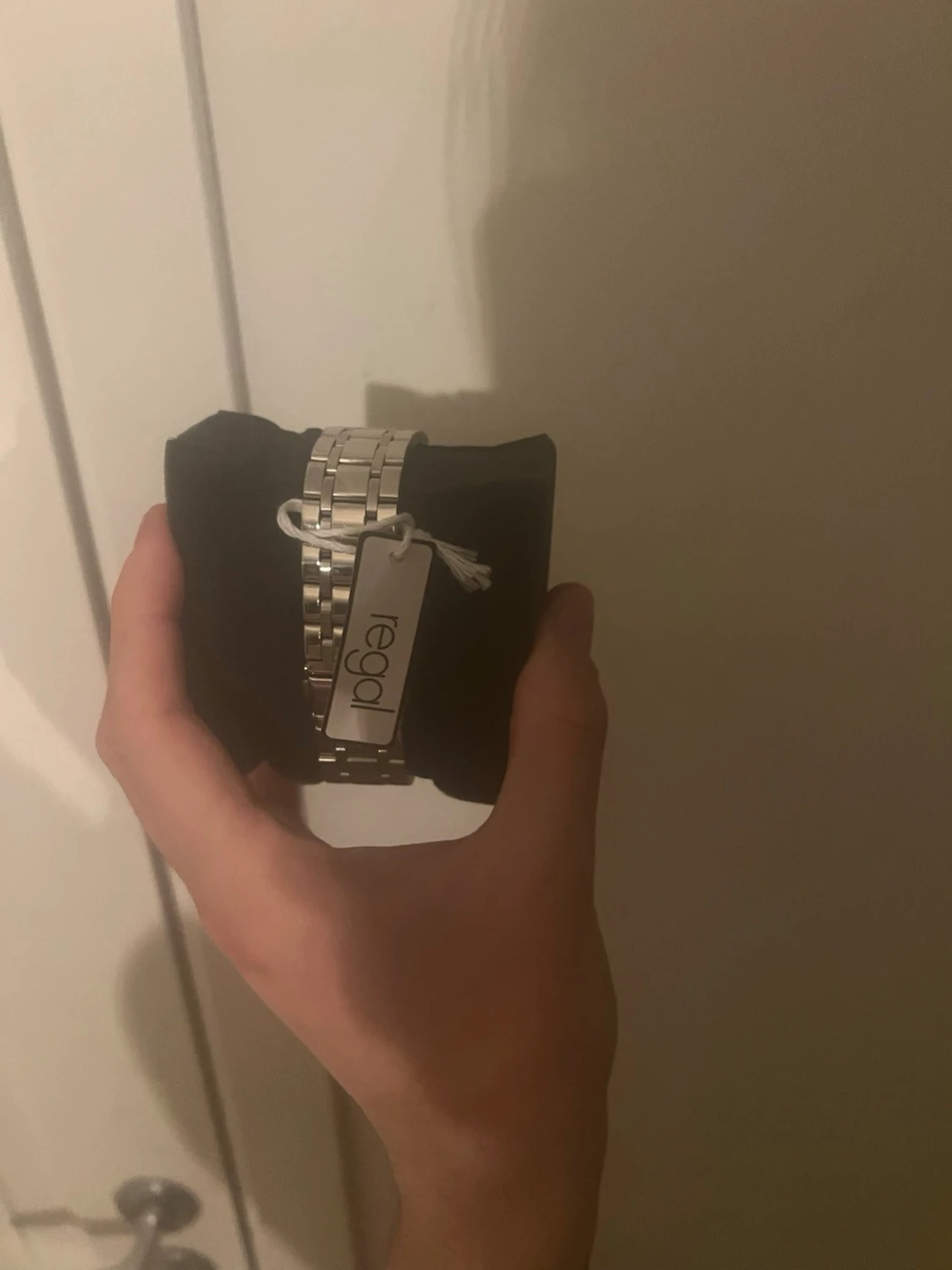 Silverfärgad klocka från Rega - 1