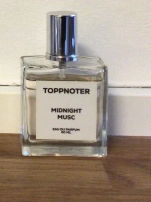 Toppnoter Midnight Musc Eau de Parfum - Se bild hur mycket använt 