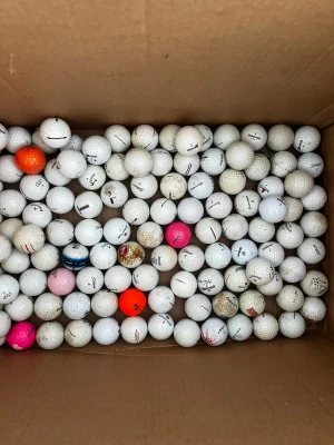 50 pack mixbollar  - Tvättas innan dem skickas och bara bra bollar från kända märken 