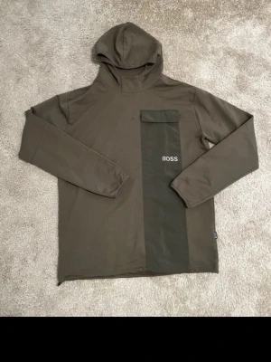 Hugo Boss luvtröja - Aldrig använd 