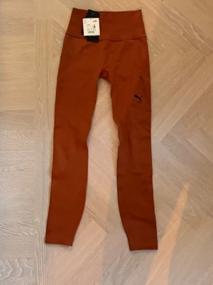 Puma Tights, XS - Oranga Puma Tights