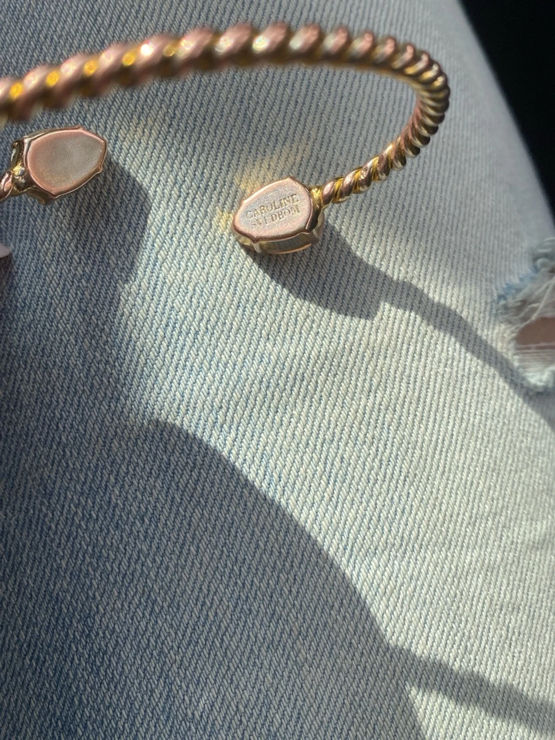 Guld armband från Caroline Svedbom - 6