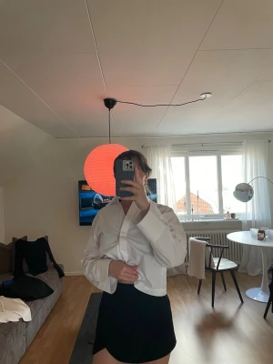 Kjol / shorts - Skort med dragkedja 