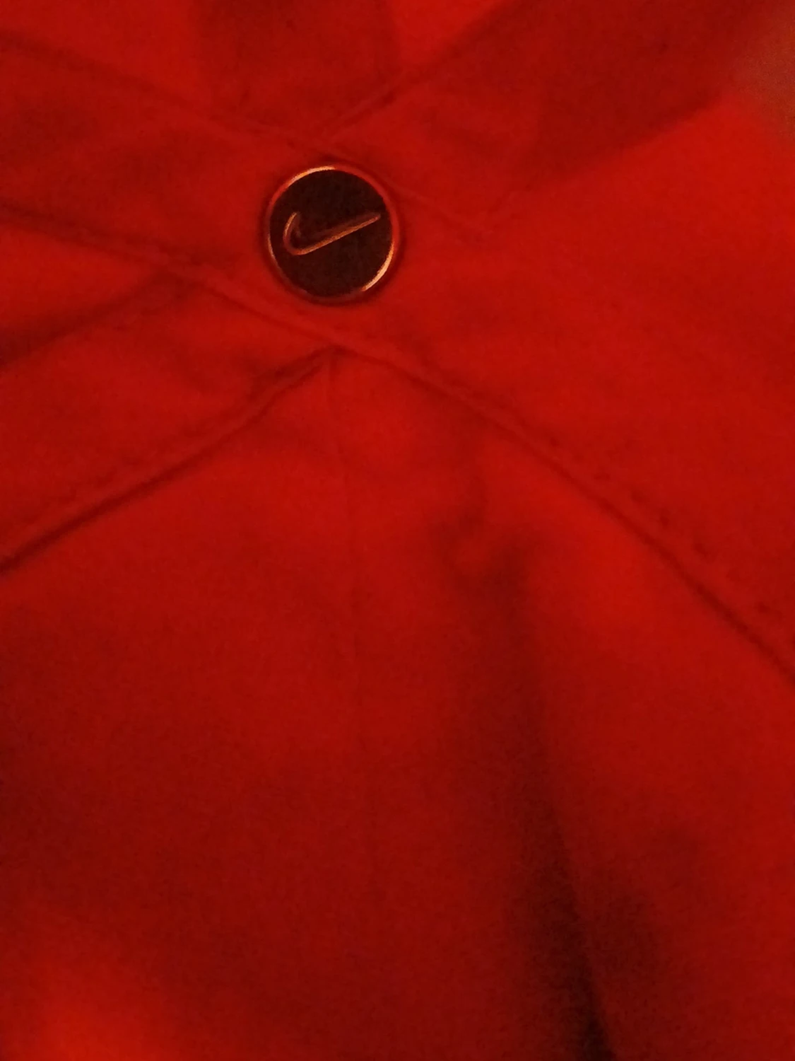 Röd Nike keps med broderad logga - 5