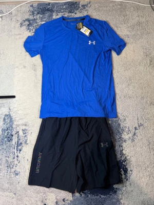 Blått under armour set - Fint sommarset
