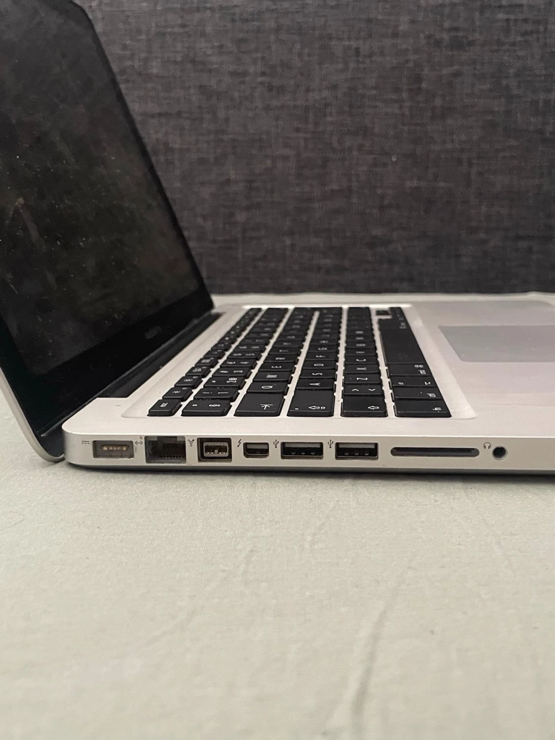 MacBook Pro silver bärbar dator - 3