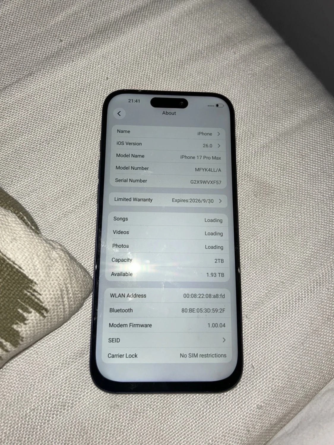 Blå iPhone 17 pro Max  med originalkartong - 2