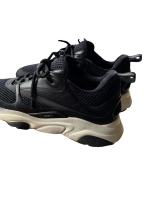 Dior b22 - Dior b22 storlek 44 cond 8,5/10, Retail :10900kr, skriv för äkthetsbevis och frågor Mvh Gabriel