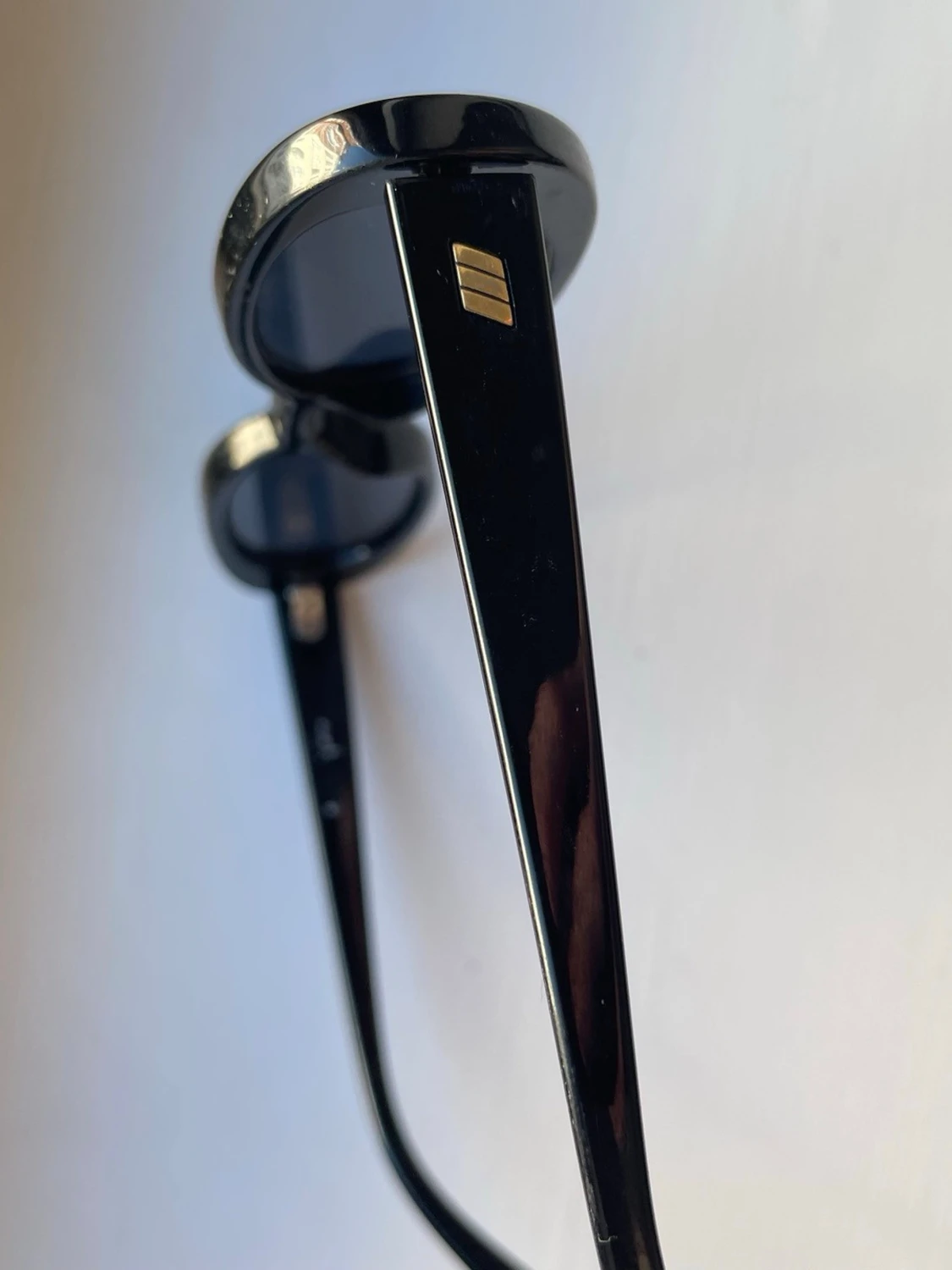 Svarta, ovala glasögon  - 2