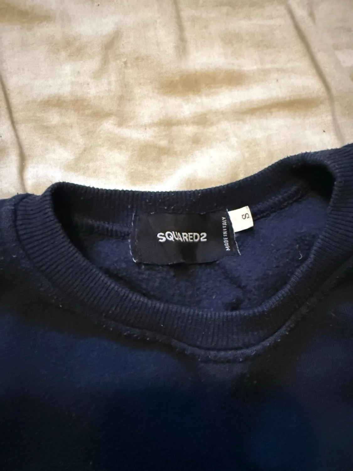 Mörkblå tröja i storlek S - 1