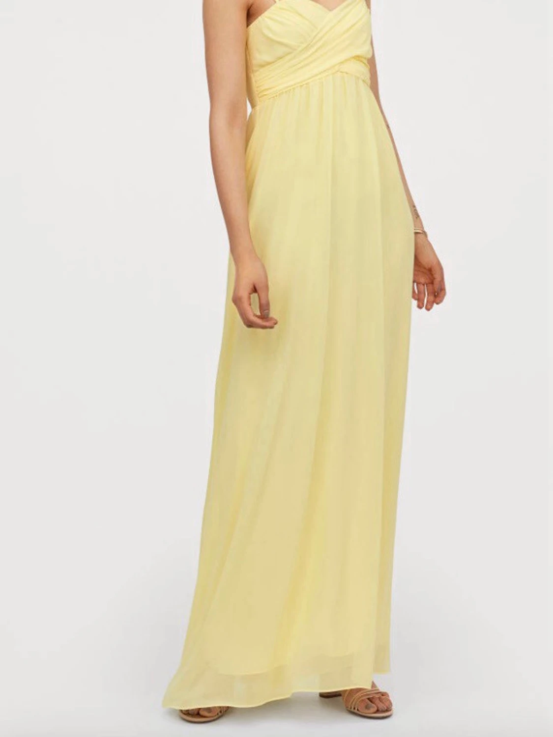 Ljusgul långklänning med smala axelband - 1