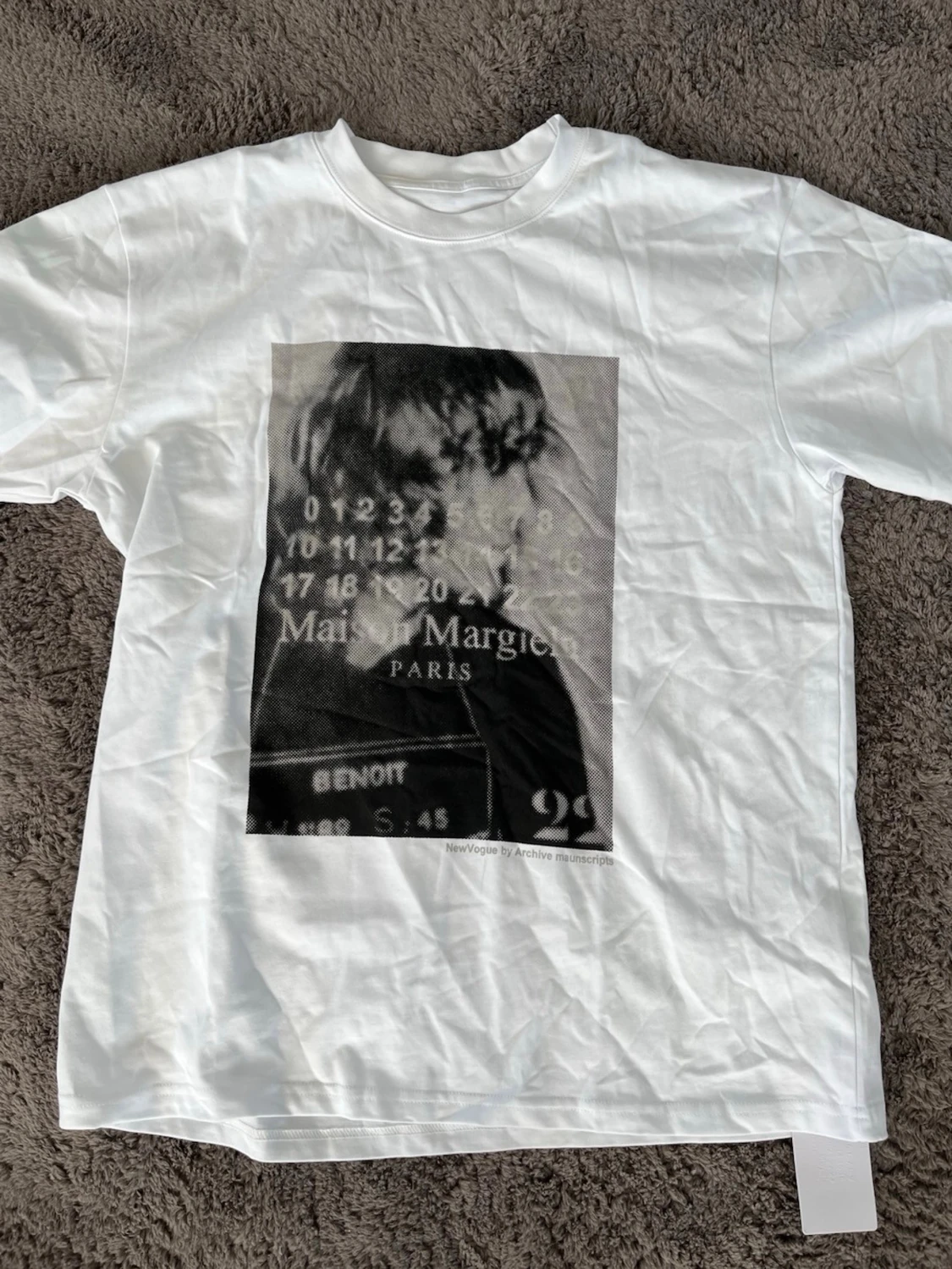 Vit t-shirt med tryck