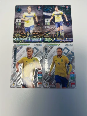 Panini UEFA Euro 2020 Limited Edition - Fyra samlarkort från Panini UEFA Euro 2020 Limited Edition med svenska fotbollsspelare. Korten har färgstarka motiv med spelare i gula och blå landslagströjor, silverdetaljer och statistik. Perfekt för dig som gillar fotboll och samlarkort.