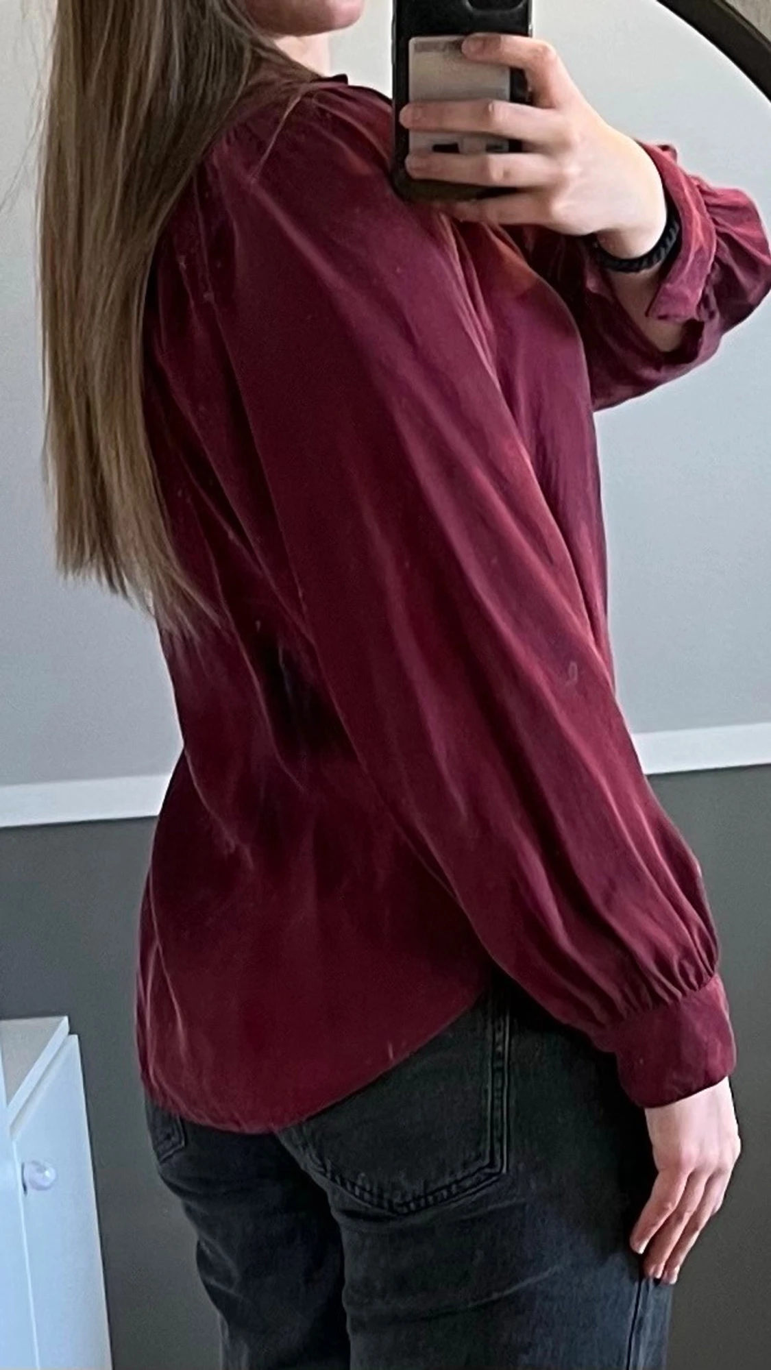Vinröd blus från My Essential Wardrobe - 3