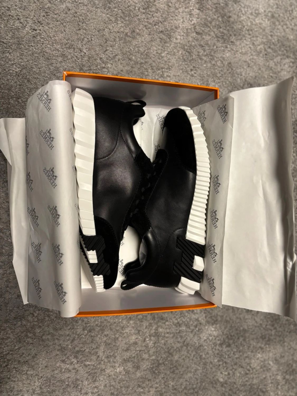 Svarta H Bounce Sneakers - 3