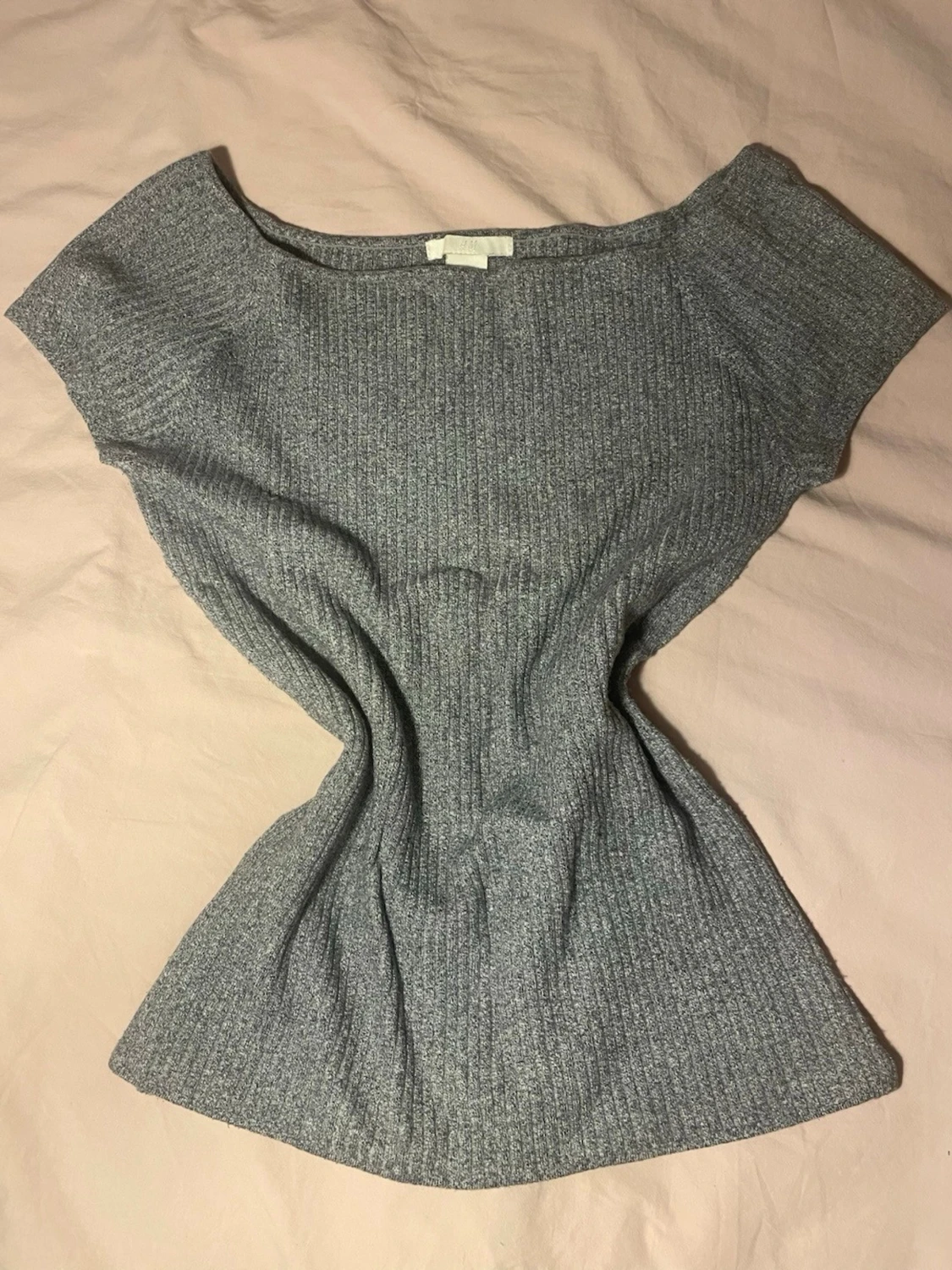 Grå ribbad topp från H&M