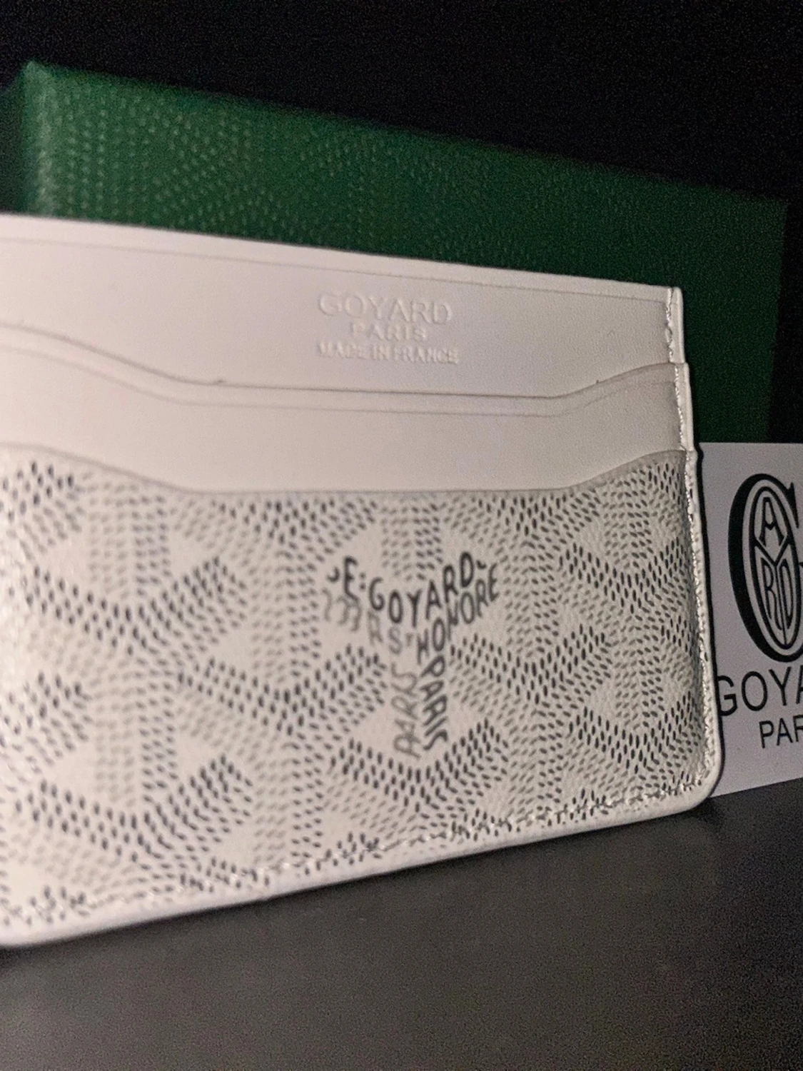 Korthållare - Vit GOY4RD - 2