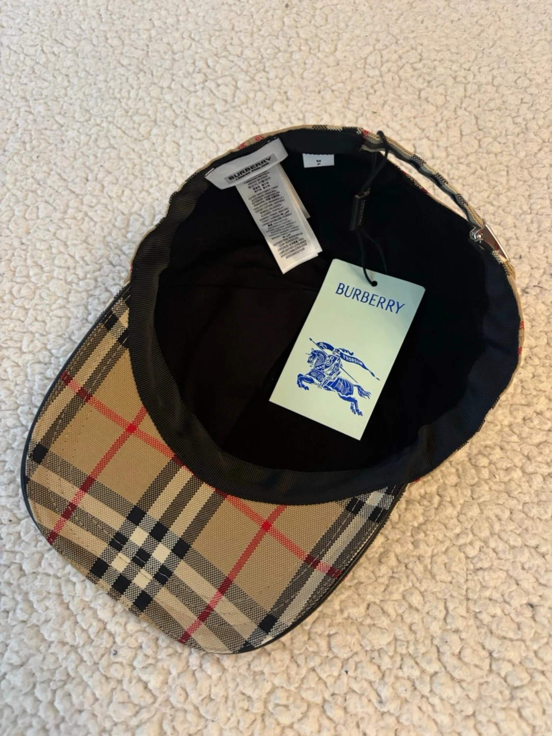 Burberry cap - 1
