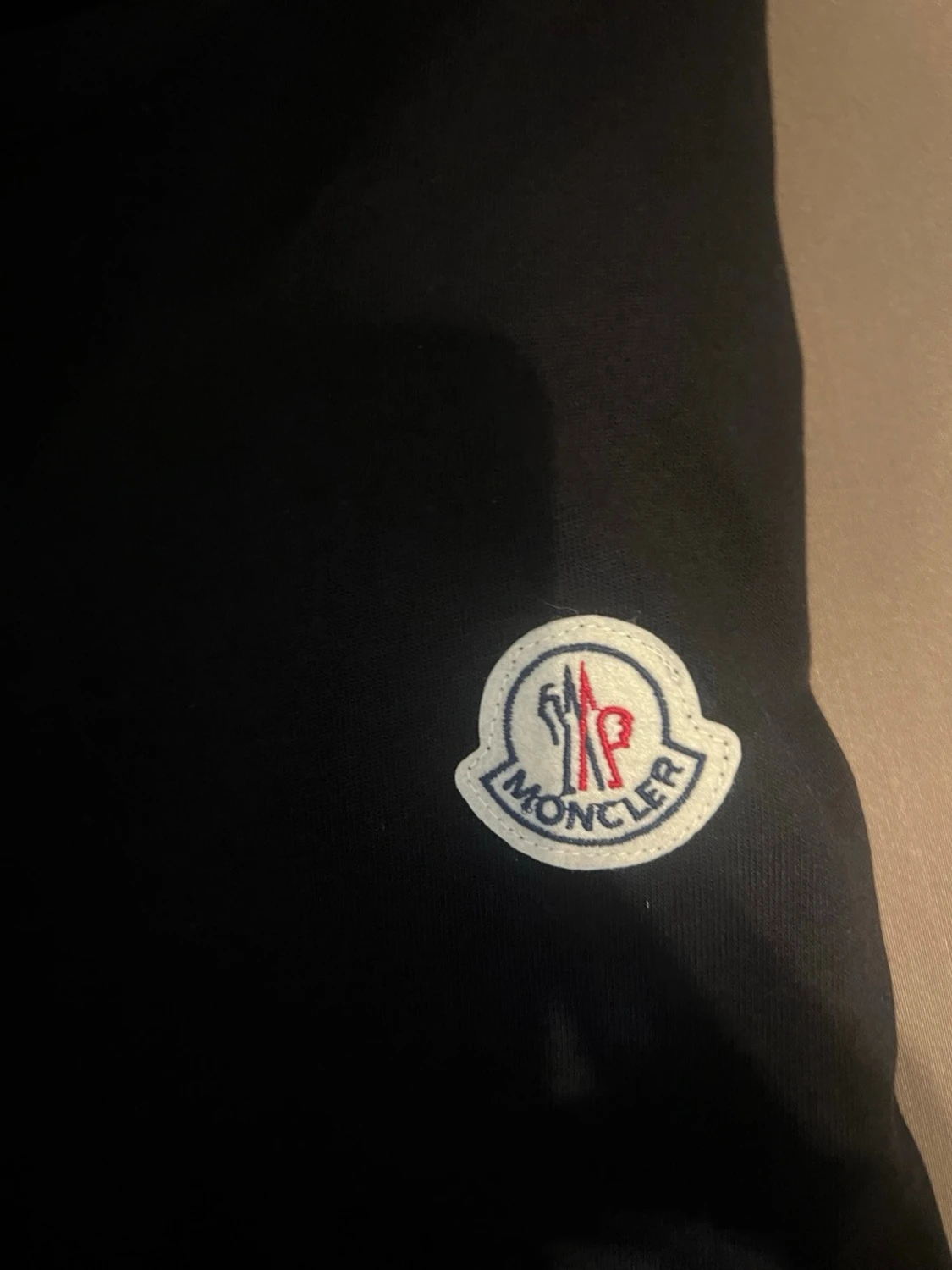 Svart Moncler t-shirt med logga - 1