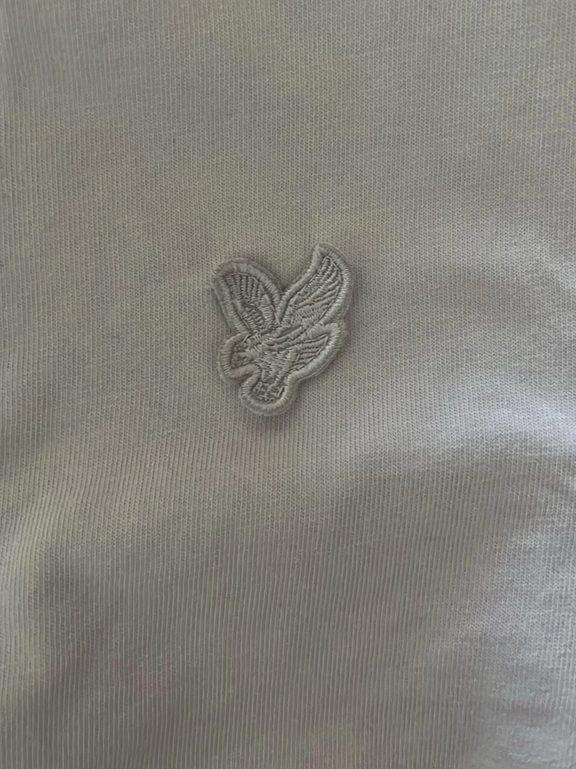 Beige t-shirt från Lyle & Scott - 3