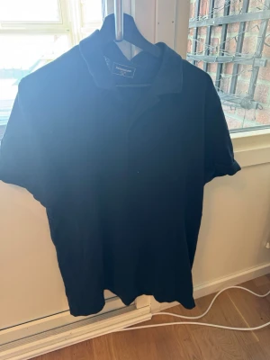 3 piker - 2 piker är från dressman och 1 från lager 157