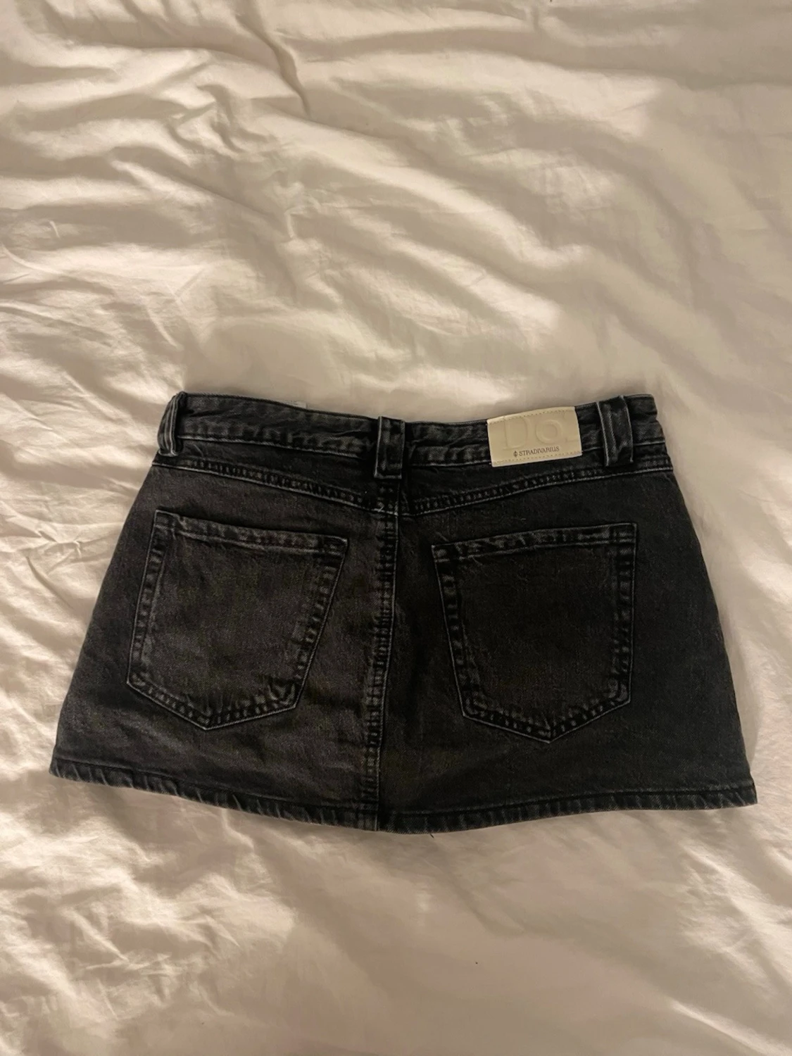 Svart jeanskjol  - 3