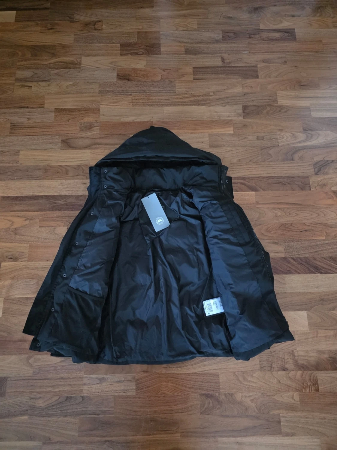 Svart dunjacka från Canada Goose | Strl S - 1
