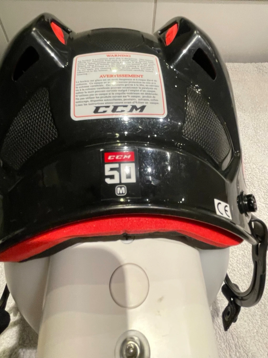 Hockeyhjälm från CCM stl. Medium - 2