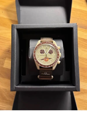 Omega klocka - Omega klocka