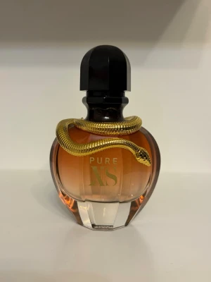 Pure XS parfym från Paco Rabanne - Parfym från Paco Rabanne, Pure XS. Parfymen är helt oanvänd och i nytt skick.