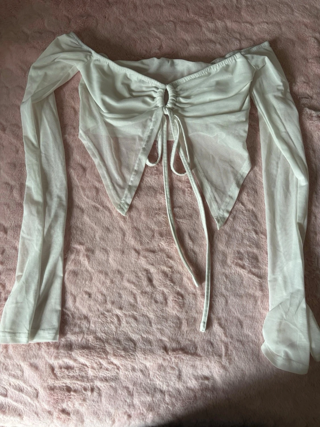 Vit offshoulder topp med snörning