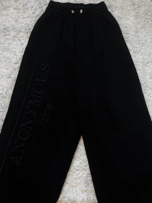 Anonymous Club - M men oversized