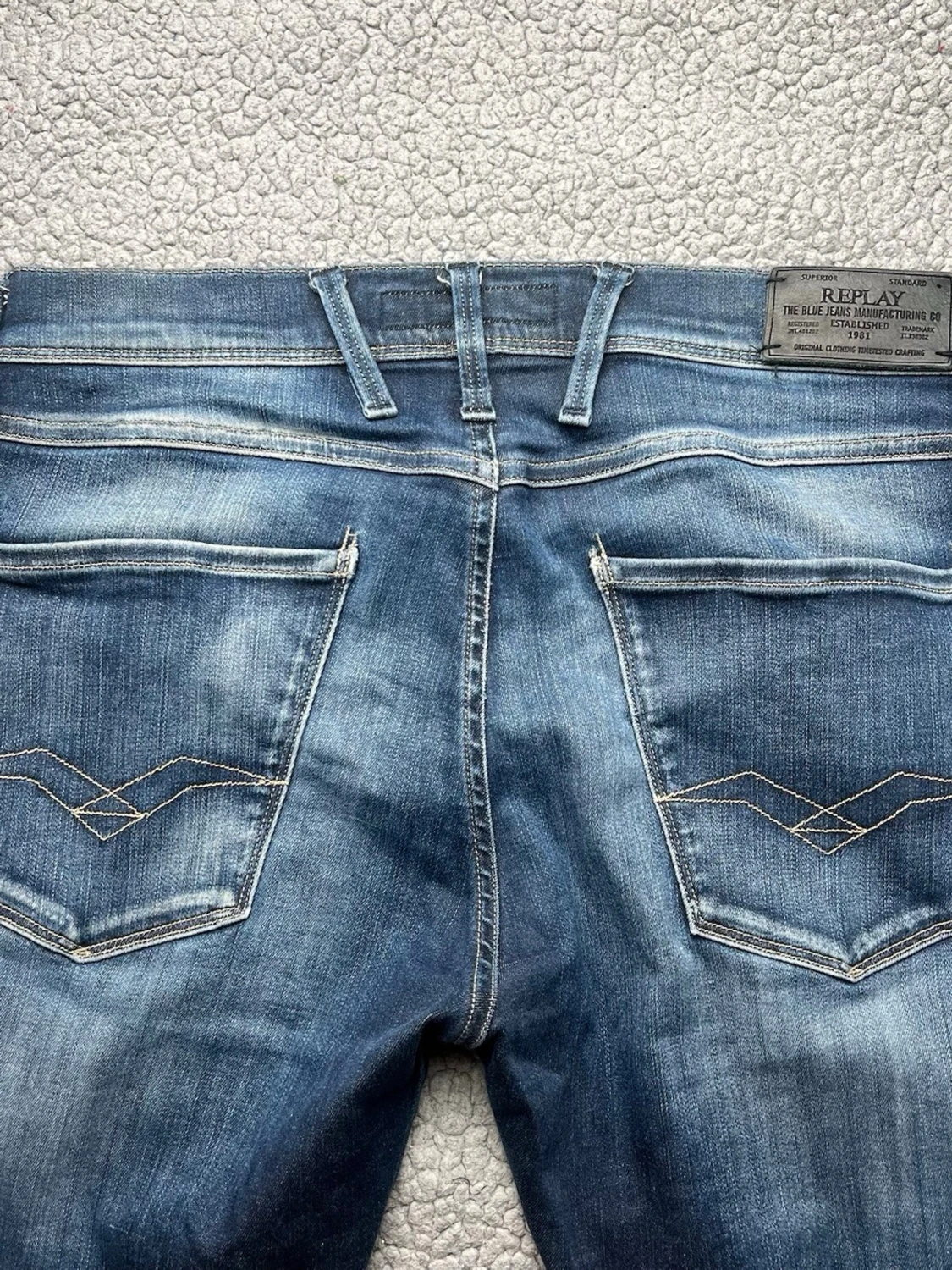 Mörkblå replay anbass jeans - 3