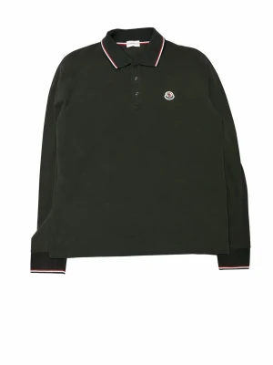 Mörkgrön långärmad piké  Moncler Maglia  - Säljer min snygga Moncler Maglia Polo longsleeve i grön färg. Bra skick, knappt använd