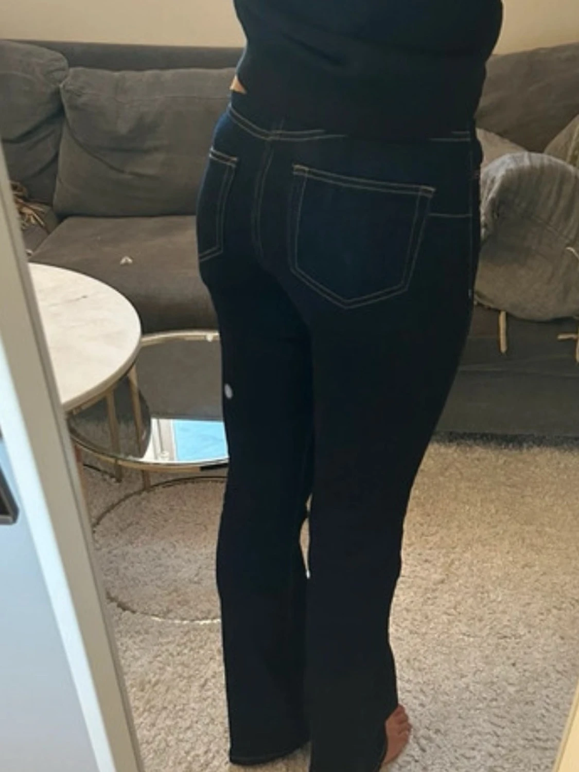 Mörkblå bootcut jeans med kontrastsömmar - 1
